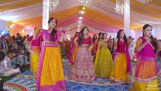 Sabki Baaratein Aayi Tushi amp Saif Dance Performance Part 2 😍  The Wedding Spot [upl. by Ange]