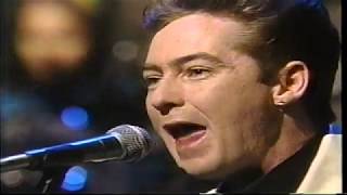 TV Live  Aztec Camera  quotCrying Scenequot Letterman 1990 [upl. by Sivrahc]