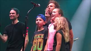 Max Giesinger Zeltfestival Bochum quot80 Millionenquot mit Chor [upl. by Jemie]