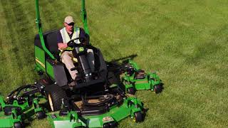 Wide Area Mower All in a days work  John Deere 1600 Turbo Series III [upl. by Launam166]