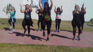 Zumba camaron caramelo [upl. by Ewens]