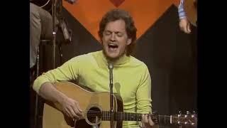 Harry Chapin Greyhound 1972 [upl. by Ainedrag]