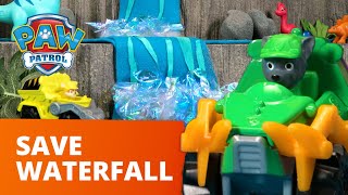 Paw Patrol toys pups at the Water pool NEW Paw Patrol TOYS [upl. by Kris]