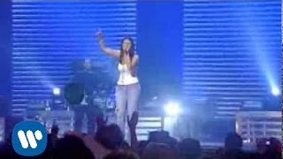 Laura Pausini  Resta in ascolto Live [upl. by Asena833]