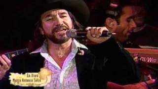 Marco Antonio Solis En Un Rato Mas [upl. by Eerahs]