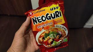 Nongshim Neoguri Spicy Seafood Udon Style Noodles Review  Not BadI also got a tripod LOL [upl. by Cord63]