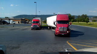 Right or Wrong TruckStop Parking FAIL in Jonestown Pennsylvania at the Loves truckstop [upl. by Nattirb]