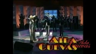 Aida Cuevas y El Mariachi Vargas [upl. by Atsev]