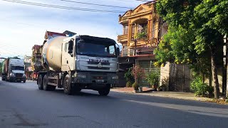 MITSUBISHI WS400 wheel loader scoops sand and stone aggregate excavators road rollers dump trucks [upl. by Berri970]