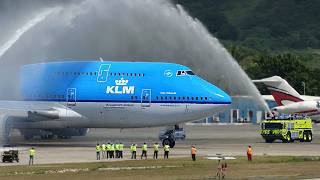 Last ever 747 takeoff from St Maarten [upl. by Hsejar]