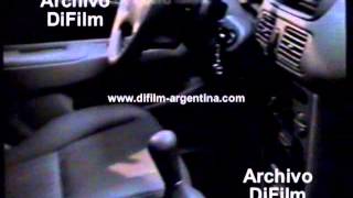 DiFilm  Publicidad Auto Toyota Corolla 1999 [upl. by Terrab]