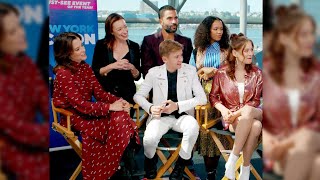 Lost in Space Cast  New York Comic Con 2019 Full Interview [upl. by Titos215]