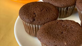 Jinsi ya kupika keki ndogo za cocoa laini sanachocolate cupcakes with english subtitles [upl. by Taylor]