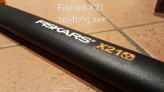 Fiskars X21 axe testing [upl. by Crow722]