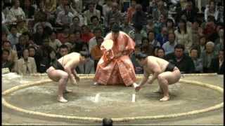 Harumafuji vs Goeido [upl. by Fabrice894]