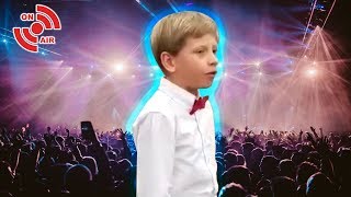 YODELING KID LIVE AT DAVID GUETTA CONCERT [upl. by Nolana]