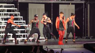 Justin Bieber Performing Boyfriend in Chicago 7913 [upl. by Finah]