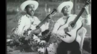 Los Compadres en su versión original Compay Segundo y Lorenzo Hierrezuelo [upl. by Alamak107]