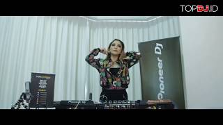 DJ Diana Dee  LIVE at our studio [upl. by Gorges981]