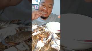 Hilaw na alimasag mukbang eating fresh crabshort video [upl. by Adaj]