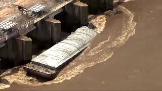 Runaway barges crash into Webbers Falls dam [upl. by Westley100]