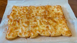 Garlic Star Bread with Herbs Garlic amp Cheese Quick Easy Recipe  LifeWeLive by Salmarif [upl. by Gievlos]