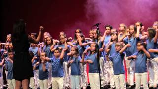 Coro infantil de Loranc Titanium [upl. by Yerhcaz19]