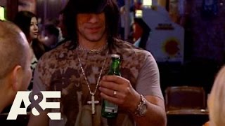 Criss Angel Mindfreak Cap in Bottle Trick  AampE [upl. by Wallraff]