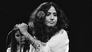 Maria Muldaur  Midnight At The Oasis [upl. by Ellehsem639]