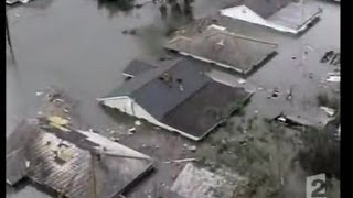 Dégâts du cyclone Katrina [upl. by Enitsirk]