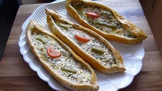 Türkische Pide mit SchafskäseTürkische RezeptePeynirli pide [upl. by Attiuqram917]