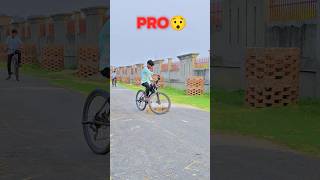 CYCLE STUNT 🤮✅stunt mtbstunt bicycle viralvideo viralshorts shorts [upl. by Oruntha382]