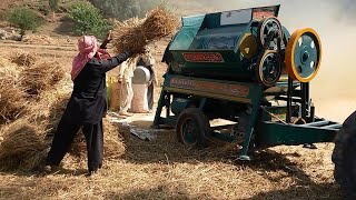 Wheat Threshing Machine  Wheat Thresher  Agriculture Technology [upl. by Ann993]