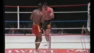 Maurice Smith vs Stan Longinidis Part 3 [upl. by Ardussi]