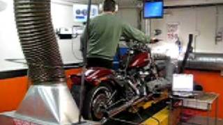 Screamin Eagle 103 Stage IV kit in Mckonsults Dyno [upl. by Dall972]