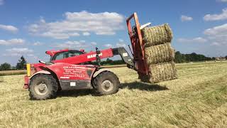 Chargement de foin  Manitou MLT 840  ETA La Louvière [upl. by Aiseneg]