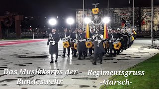 Ausmarsch der Militärischen Ehren mit dem Musikkorps der Bundeswehr und dem Regimentsgruß Marsch [upl. by Basilio717]