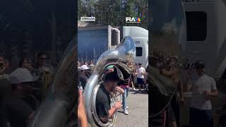 Al mal tiempo buena cara Banda Los Recoditos da concierto durante narcobloqueo en Sinaloa [upl. by Eatnuahc197]