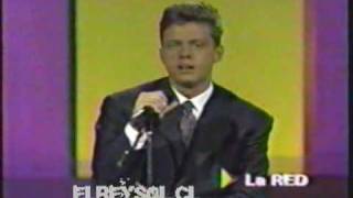 Luis Miguel  Amante del Amor  Siempre en Domingo 1990 [upl. by Nueoras]