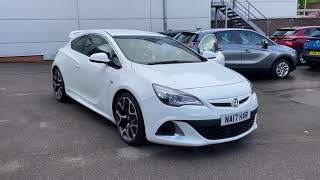 Vauxhall Astra Gtc 20T 16V VXR 3dr Walkaround Summit White Aero Pack [upl. by Haikan]