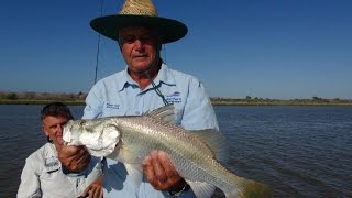 Barramundi fishing Burdekin River Part I [upl. by Trebleht]