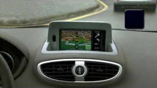 Renault Clio Carminat TomTom Integrated Sat Nav  wwwlifestylerenaultcouk [upl. by Eceirahs]