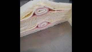 Come fare i Tramezzini da Bar Prosciutto e Formaggio  Ricette Dolci e Cucina [upl. by Lodmilla]