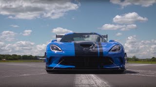 Chris Harris Drives The Dodge Viper 645bhp  Top Gear [upl. by Krystin]