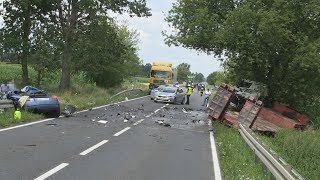 Śmiertelny wypadek w okolicach Dąbrówki [upl. by Krenek784]