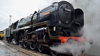 BR Standard Class 7 462 70000 Britannia [upl. by Adnelg707]