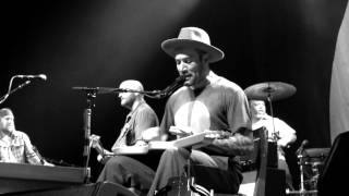 Ben Harper amp The Innocent Criminals  Ground On Down live [upl. by Anattar487]