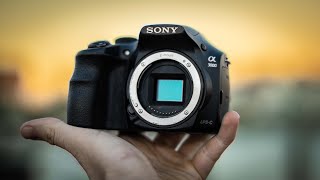 Sony FORGOTTEN DSLR Style Mirrorless Camera Sony A3000 [upl. by Clywd]