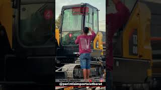 Kredit Excavator Via Bank di Lampung [upl. by Ellsworth]