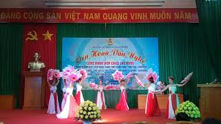 Tham quan nhà vườn nghỉ dưỡng đẹp như tranh vẽ ở ngoại ô thành phố  Nhà vườn đẹp từng tấc đất [upl. by Eislehc]